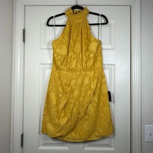 NWT Lulus Chic Demeanor Yellow Floral Jacquard Halter Mini Dress Spring Golden L